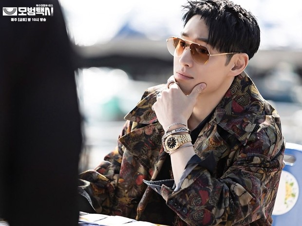 Scene Ny. Lim dan Wang Tao Zi Foto:Twitter/annaliesmel