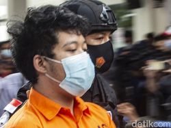 Salah Pergaulan Pakai Narkoba Bawa Anak Rita Sugiarto Jadi Tersangka