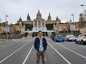 Kisah Inspiratif Mahasiswa RI Raih Beasiswa di Spanyol: Gagal Tes Bahasa 3 Kali Kisah Inspiratif Mahasiswa RI Raih Beasiswa di Spanyol: Gagal Tes Bahasa 3 Kali