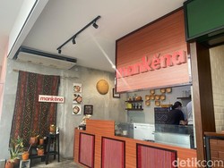 Cita Rasa Ayam Bakar Rempah dan Tuna Kecombrang yang Nendang di Lidah