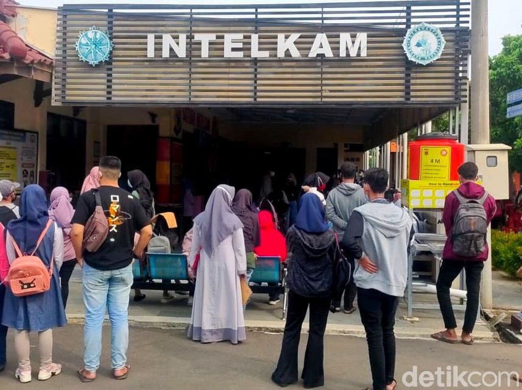DPRD Apresiasi Layanan SKCK Online Polda Jambi DPRD Apresiasi Layanan SKCK Online Polda Jambi