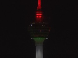 Menara Kuala Lumpur Tampilkan Lampu Bernuansa Bendera Palestina