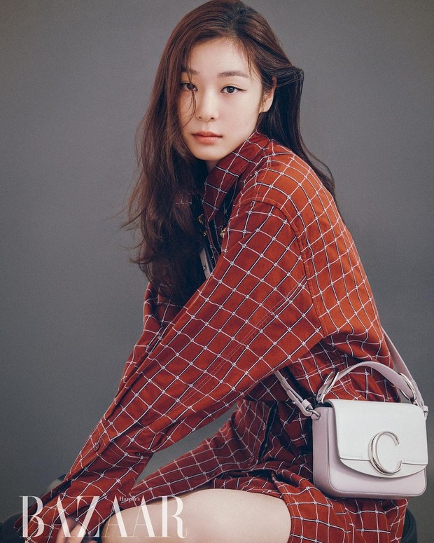 Pesona Ratu Skating Kim Yuna/sumber: www.instagram.com/yunakim/ Kim Yuna aktif sebagai model dalam pemotretan majalah ternama.