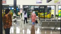 Nadi Kehidupan di Terminal Garut Kembali Berdenyut