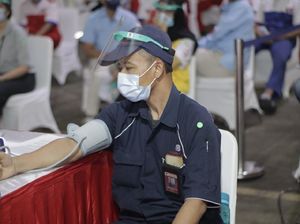 Vaksinasi Gotong Royong Dimulai, 2.000 Karyawan Sudah Disuntik Vaksinasi Gotong Royong Dimulai, 2.000 Karyawan Sudah Disuntik