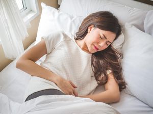 4 Tips Puasa Bagi Penderita Asam Lambung, Bye-bye Nyeri Perut! 4 Tips Puasa Bagi Penderita Asam Lambung, Bye-bye Nyeri Perut!