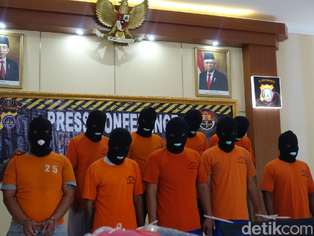 Pengeroyok Pria Sleman hingga Tewas yang Diamankan Tambah Jadi 13 Pengeroyok Pria Sleman hingga Tewas yang Diamankan Tambah Jadi 13