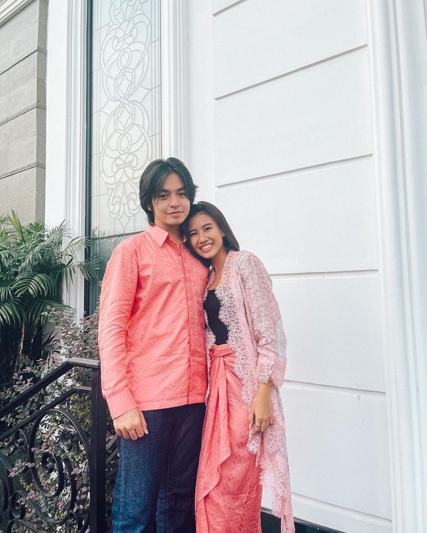 Potret Bahagia Angga Yunanda dan Shenina Cinnamon