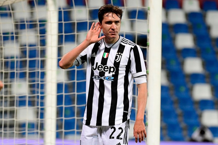 Federico Chiesa REGGIO NELL'EMILIA, ITALY - MAY 19: Federico Chiesa of Juventus celebrates after scoring their sides second goal during the TIMVISION Cup Final between Atalanta BC and Juventus on May 19, 2021 in Reggio nell'Emilia, Italy. A limited number of fans will be allowed into the stadium as Coronavirus restrictions begin to ease in the UK. (Photo by Marco Rosi/Getty Images for Lega Serie A)