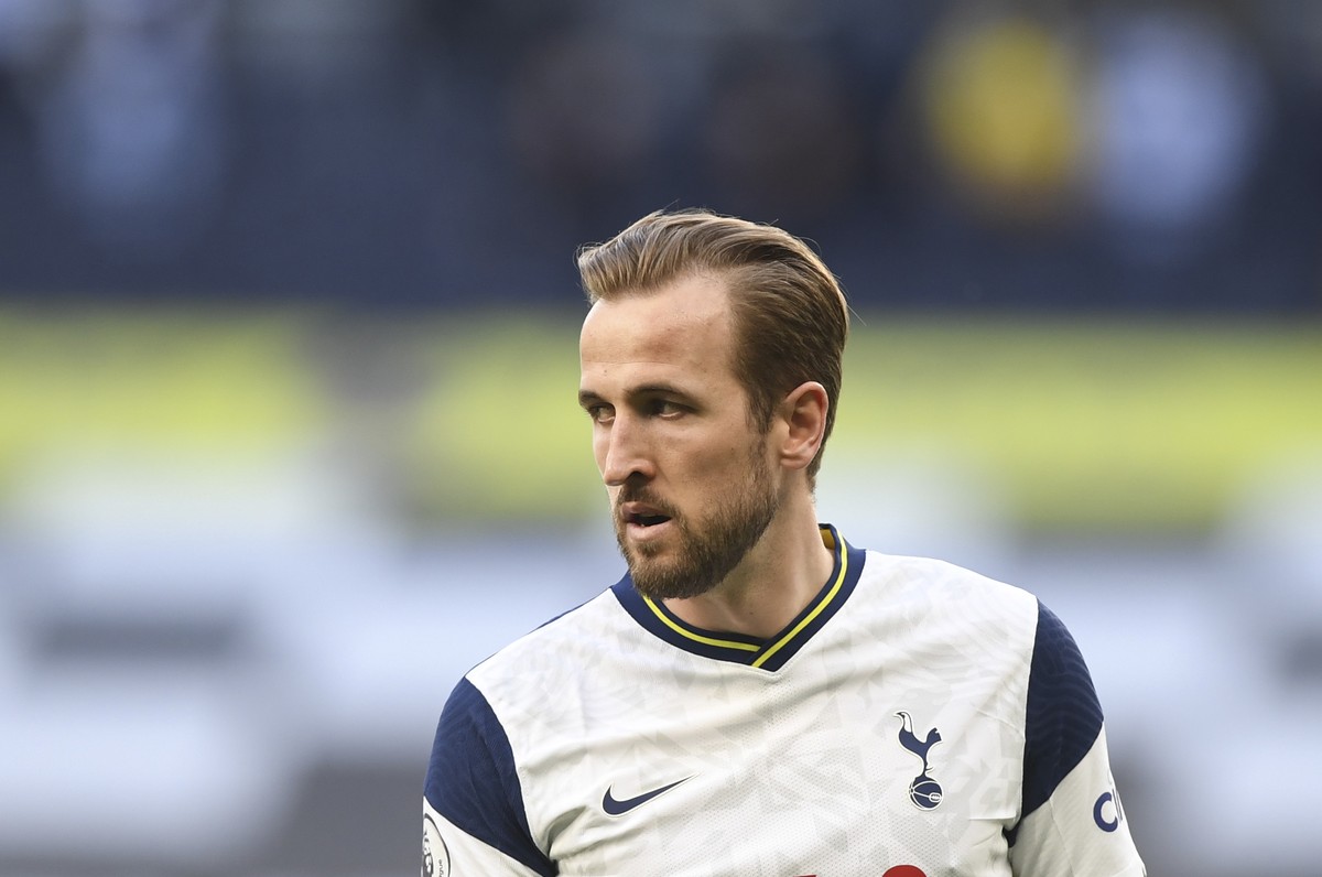 Manchester United Rayu Harry Kane dengan Gaji Segini (AP/Daniel Leal-Olivas)