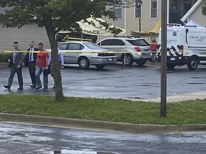 Polisi AS Tewas dalam Baku Tembak di Apartemen Illinois