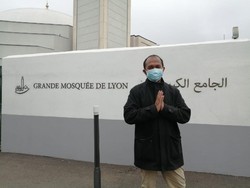 Kisah Mahasiswa RI Lebaran di Perancis: Sholat Ied Hingga Makan Opor Buatan Ibu-ibu Pengajian