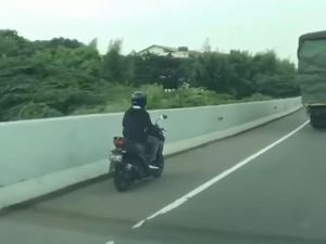 Mayoritas Motor Masuk Tol Gegara Aplikasi Penunjuk Jalan Mayoritas Motor Masuk Tol Gegara Aplikasi Penunjuk Jalan