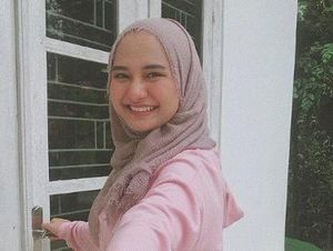 Cantiknya Calon Istri Ameer, Anak Ustaz Arifin Ilham