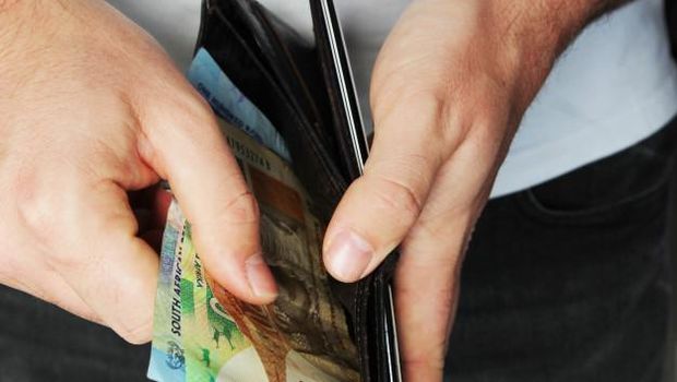 Pisahkan tabungan untuk khusus skincare.