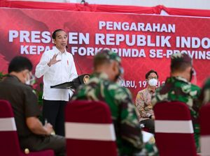 Jokowi Puji Anies-Mayjen Dudung-Irjen Fadil soal Kerja di Wisma Atlet Jokowi Puji Anies-Mayjen Dudung-Irjen Fadil soal Kerja di Wisma Atlet