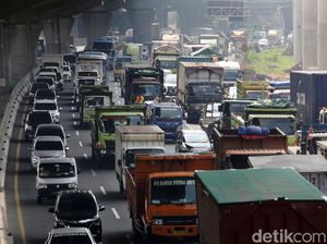 3,4 Juta Kendaraan Keluar-Masuk Jakarta Sebelum sampai Sesudah Larangan Mudik 3,4 Juta Kendaraan Keluar-Masuk Jakarta Sebelum sampai Sesudah Larangan Mudik