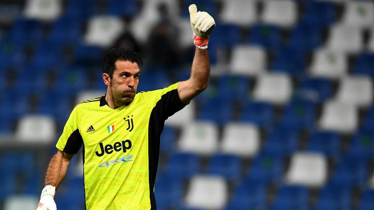Gianluigi Buffon kembali ke Parma (Foto: Getty Images for Lega Serie A/Claudio Villa)