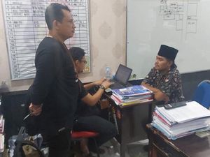 Pistol Anggota DPRD Bangkalan yang Dipakai Tembak Mati Warga Ilegal Pistol Anggota DPRD Bangkalan yang Dipakai Tembak Mati Warga Ilegal