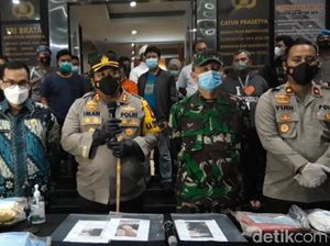 Eks Suami Videokan Aniaya Anak di Serpong, Ibunda di LN Minta Tolong Via FB Eks Suami Videokan Aniaya Anak di Serpong, Ibunda di LN Minta Tolong Via FB