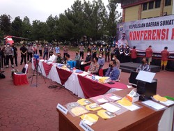 Raup Rp 238 Juta, Dokter-ASN Sumut Jual Vaksin Ilegal Rp 250 Ribu Per Dosis