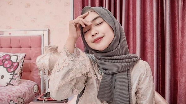 Makin Cantik, Ini Keseruan Ria Ricis Saat Masak dan Makan