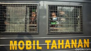 Massa Beratribut HMI Dibekuk Polisi di Tengah Aksi Bela Palestina