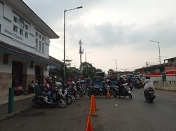 Pengguna KRL Harap Ada Shelter Ojol di Stasiun Manggarai