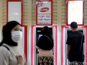 Dulu Gratis, Bentar Lagi Cek Saldo-Tarik Tunai di ATM Link Bayar Dulu Gratis, Bentar Lagi Cek Saldo-Tarik Tunai di ATM Link Bayar