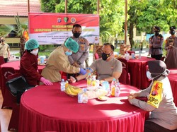 Ukur Efektivitas Vaksin, Pejabat Polda Kalteng Jalani Tes Antibodi