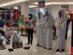 Totalitas Sosialisasi Bahaya COVID-19 di Sidoarjo Totalitas Sosialisasi Bahaya COVID-19 di Sidoarjo