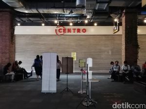 Centro Paragon Mall Tutup Usai 10 Tahun Operasi, Karyawannya Merana Centro Paragon Mall Tutup Usai 10 Tahun Operasi, Karyawannya Merana