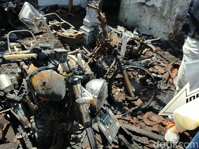 Pria di Pasuruan Ini Tega Bakar Rumah Mantan Istri