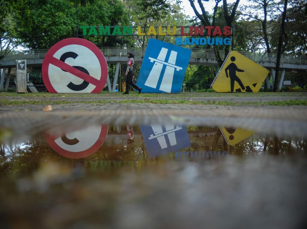 Cegah Corona, Taman Lalu Lintas di Bandung Ditutup Sementara Cegah Corona, Taman Lalu Lintas di Bandung Ditutup Sementara