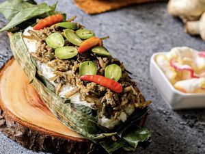 20 Nasi Bakar Pulen Sedap Ada di Sini