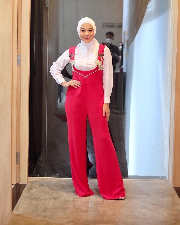 Potret cantik Aurelie Hermansyah