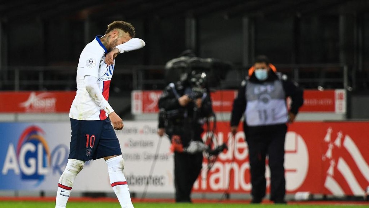 PSG gagal juara Ligue 1 (Foto: AFP/FRED TANNEAU)