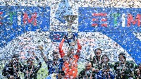 Gelar ini juga menjadi scudetto keempat Conte dalam kariernya sebagai pelatih, di mana tiga sebelumnya diraih bersama Juventus. AP Photo/Nicola Marfisi.