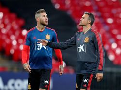Coret Sergio Ramos dari Timnas Spanyol, Enrique Tahu Bakal Dikritik