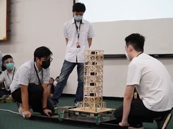 Mahasiswa UK Petra Bikin Kompetisi Bangunan Tahan Gempa