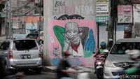 Mural Dukungan Palestina Mejeng di Jalanan Ciledug