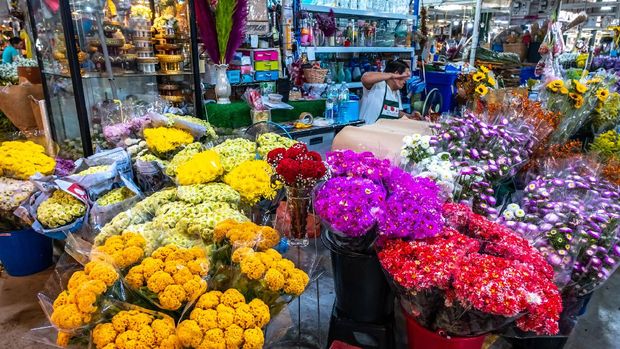Pak Khlong Flower Market