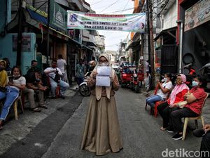 Kini Giliran Warga Dapat Vaksin