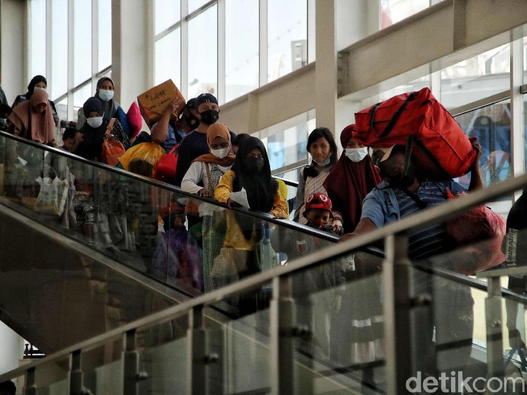 Pemudik via Laut Diprediksi Meningkat, Ini Persiapan Pelindo Pemudik via Laut Diprediksi Meningkat, Ini Persiapan Pelindo