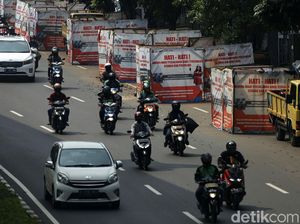 Begini Proyek Gali dan Tutup Lubang di Jakarta Tiada Henti Begini Proyek Gali dan Tutup Lubang di Jakarta Tiada Henti