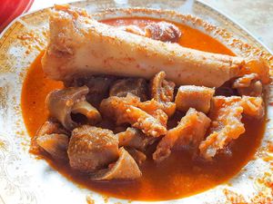 Ngumpet di Tanah Abang, Warung Ini Punya Asam Padeh Tunjang Jumbo Enak Ngumpet di Tanah Abang, Warung Ini Punya Asam Padeh Tunjang Jumbo Enak