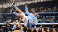Aguero pun menjadi legenda di City, dengan torehan 260 gol sejak 2011. Ia menjadi pencetak gol terbanyak klub, dan membantu tim memenangkan lima trofi. (Foto: Michael Regan/Getty Images)