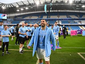 Guardiola: Aguero Akan Main Bareng Messi di Barcelona