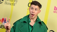 Nick Jonas Bongkar Rahasia Kulit Sehat, 9 Tahap Skincare Routine
