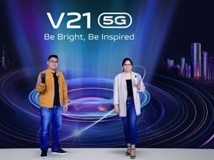 Vivo V21 5G Resmi Meluncur, Bawa Dual OIS Night Camera Vivo V21 5G Resmi Meluncur, Bawa Dual OIS Night Camera
